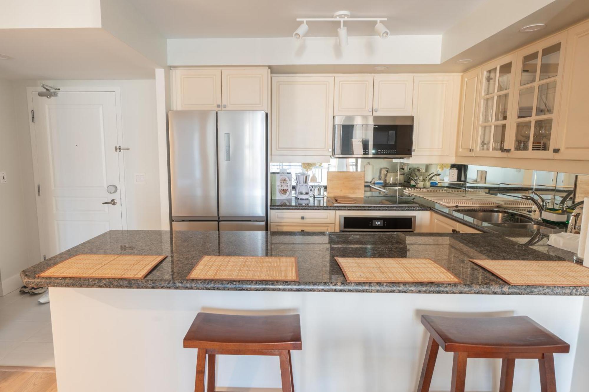 Boutique Suite Of Downtown Toronto Bagian luar foto